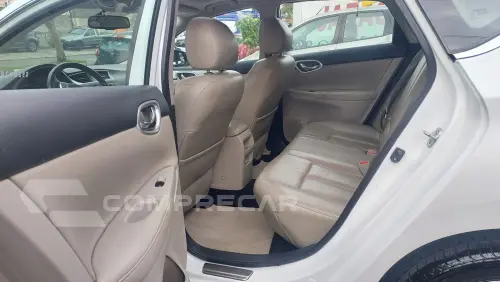 Nissan Sentra Unique 2.0 Flex Fuel 16V Aut.