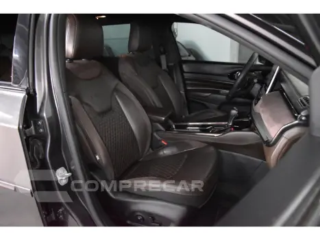 COMMANDER 1.3 T270 TURBO FLEX OVERLAND AT6