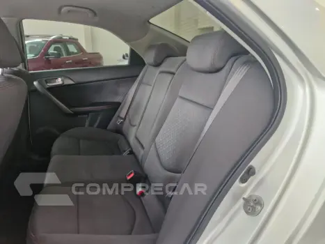 Cerato Sedan 1.6 16V 4P SX3 AUTOMÁTICO