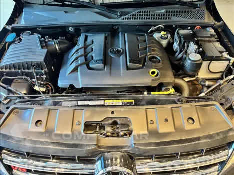 AMAROK 3.0 V6 TDI DIESEL HIGHLINE CD 4MOTION AUTO