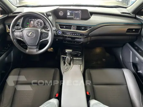 UX-250h Dynamic 2.0 16V Aut. (Híbrido)