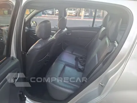 SANDERO 1.6 EXPRESSION 8V FLEX 4P MANUAL
