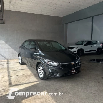 CHEVROLET ONIX 1.0 LT 4 portas