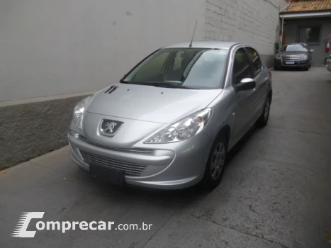 PEUGEOT 207 1.4 XR 8V 4 portas