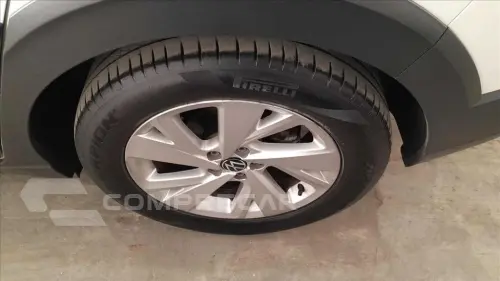 NIVUS 1.0 200 TSI TOTAL FLEX COMFORTLINE AUTOMÁTI