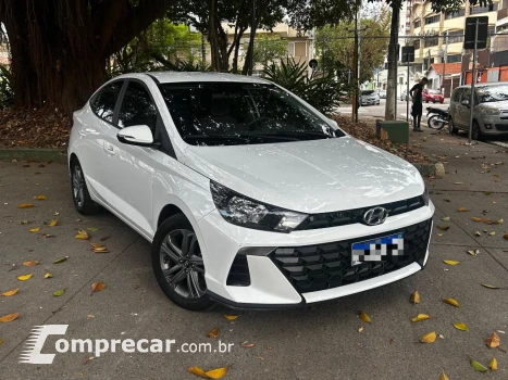 Hyundai HB20S Comfort 1.0 TB Flex 12V Aut. 4 portas