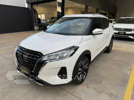 Kicks Play 1.6 16V Flexstart Advance Plus Xtronic