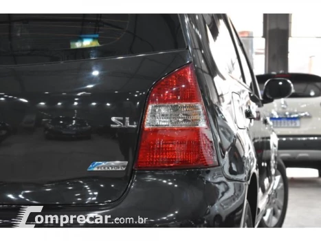 LIVINA - 1.8 SL 16V 4P AUTOMÁTICO