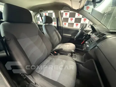 POLO SEDAN 1.6 MI 8V FLEX 4P MANUAL