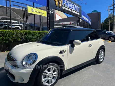 MINI COOPER 1.6 ONE 16V 2 portas