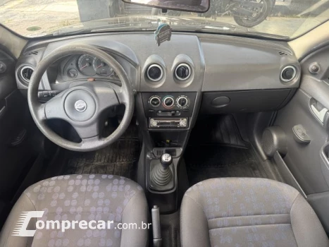 PRISMA - 1.4 MPFI JOY 8V 4P MANUAL