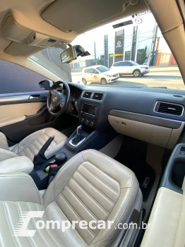 JETTA 2.0 TSI Highline 211cv