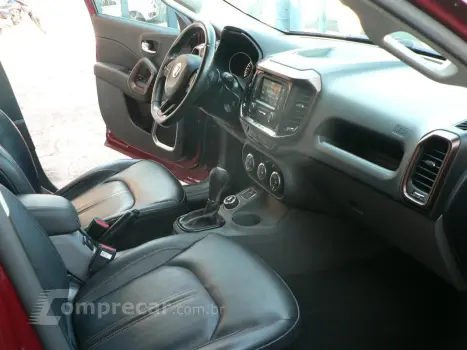 TORO 2.0 16V Turbo Volcano 4WD AT9