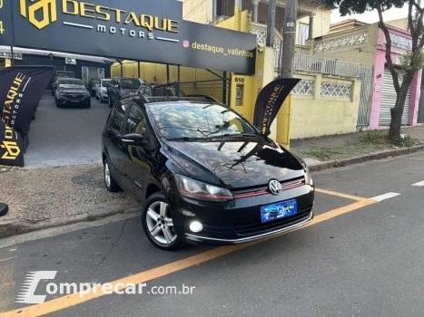 Volkswagen SPACEFOX COMFORTLINE 1.6 Mi T.Flex 8V 5p 4 portas