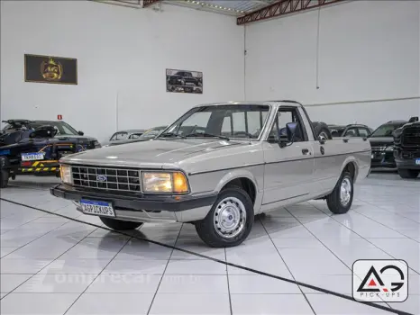 FORD PAMPA 1.6 L CS 8V 2 portas