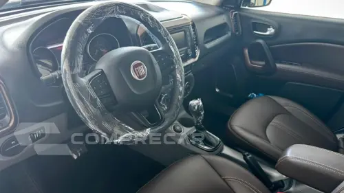 Toro Volcano 2.4 16V Flex Aut.