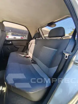 CELTA 1.0 MPFI LT 8V