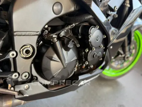 NINJA ZX-10/ ZX-10R 1000cc/30TH Aniv.