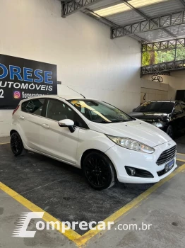 FIESTA 1.6 Titanium Hatch 16V