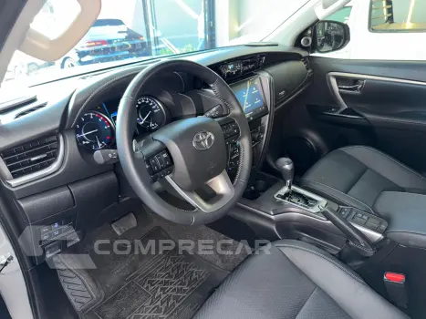 Hilux SW4 SRX platinum