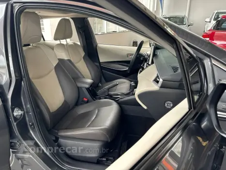 Corolla Altis Prem. 1.8 Aut. (Híbrido)