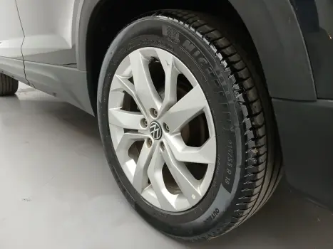 TAOS 1.4 250 TSI TOTAL FLEX COMFORTLINE AUTOMÁTICO