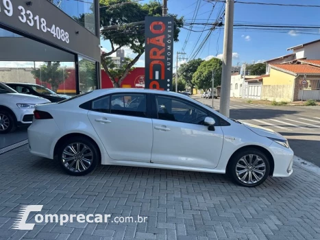COROLLA 1.8 VVT-I Hybrid Altis