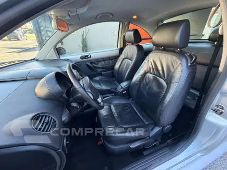 New Beetle 2.0 Mi Mec./Aut.