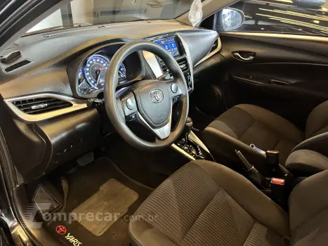 Yaris Sedan 1.5 16V 4P FLEX XL PLUS TECH MULTIDRIVE AUTOMÁTI