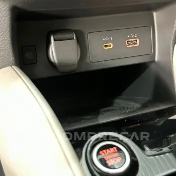 VERSA Exclusive 1.6 16V Flex Aut.