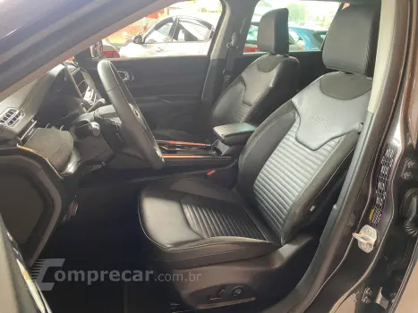 COMMANDER 1.3 T270 Turbo Limited