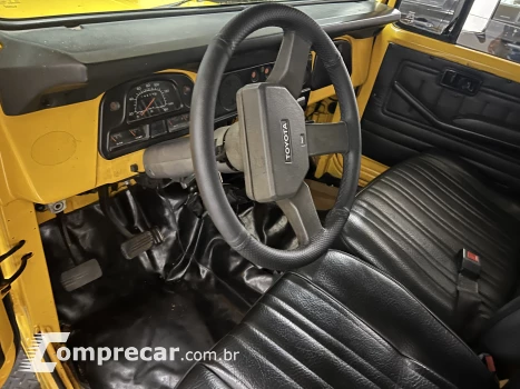 BANDEIRANTE 3.7 Bj50lv-b 4X4 Chassi Longo