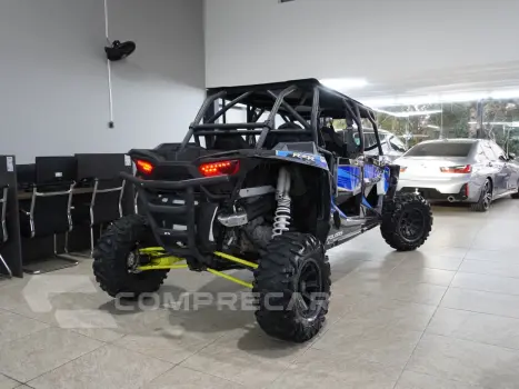 RZR XP 4 1000 4X4 (UTV)