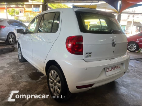 Volkswagen FOX 1.0 MI Trend 8V 4 portas