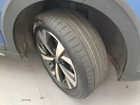 NIVUS 1.0 200 TSI TOTAL FLEX HIGHLINE AUTOMÁTICO