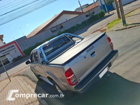 Hilux 2.7 Srv 4X2 Cd 16V Flex 4P Automático