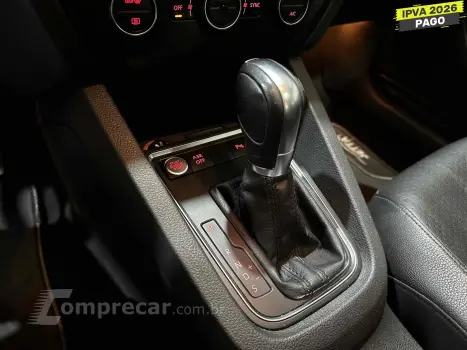 JETTA 2.0 COMFORTLINE FLEX 4P TIPTRONIC
