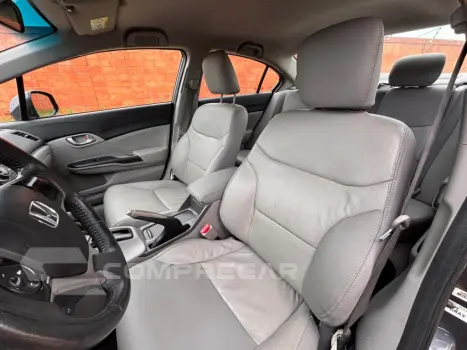 CIVIC 1.8 LXS 16V FLEX 4P AUTOMÁTICO