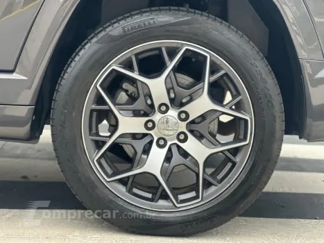 COMMANDER 1.3 T270 TURBO FLEX OVERLAND AT6