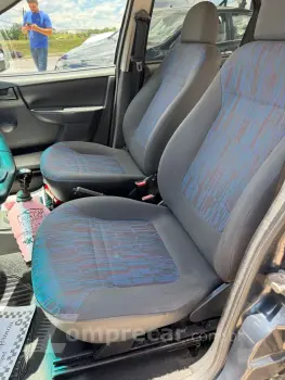 CELTA 1.0 MPFI Life 8V