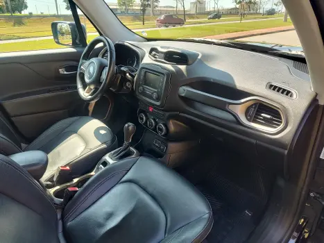 RENEGADE 1.8 16V Longitude