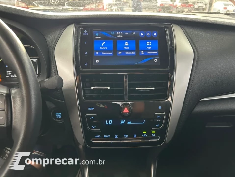 YARIS 1.5 16V Sedan XS Connect