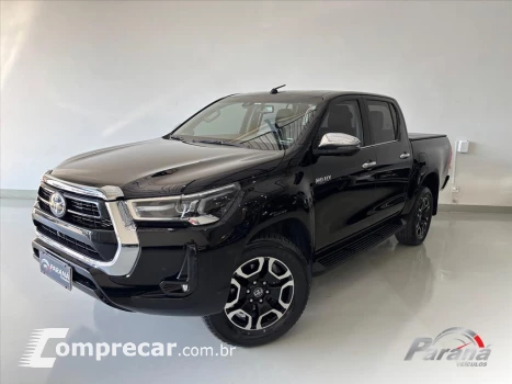 Toyota HILUX 2.8 D-4D TURBO DIESEL CD SRX 4X4 AUTOMÁTICO 4 portas