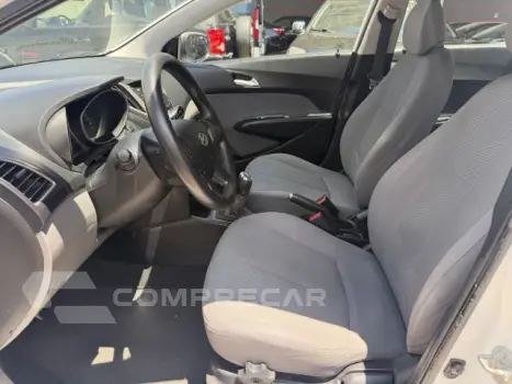 HB20S - 1.6 COMFORT PLUS 16V 4P MANUAL