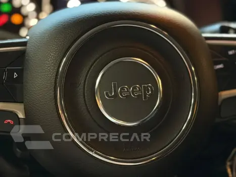 RENEGADE 1.8 16V FLEX LONGITUDE 4P AUTOMÁTICO