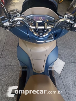 PCX 160 DLX