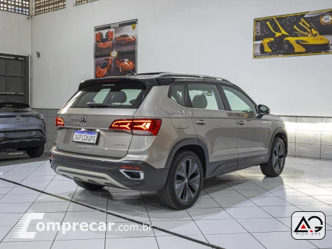 TAOS 1.4 250 TSI Highline