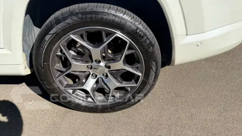 COMMANDER 1.3 T270 Turbo Overland