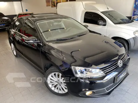 JETTA 2.0 TSI Highline 211cv