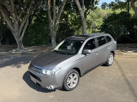 Mitsubishi OUTLANDER 2.0 16V 4 portas